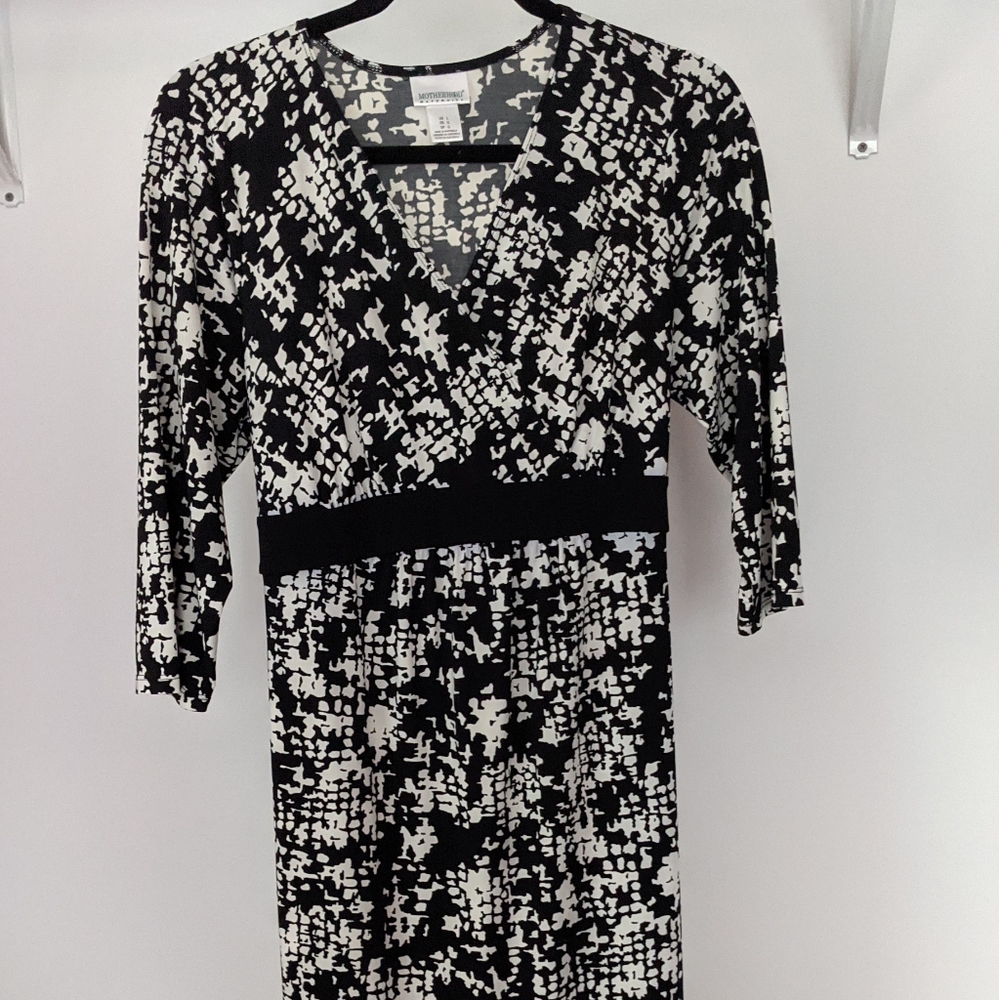 Motherhood Maternity dress